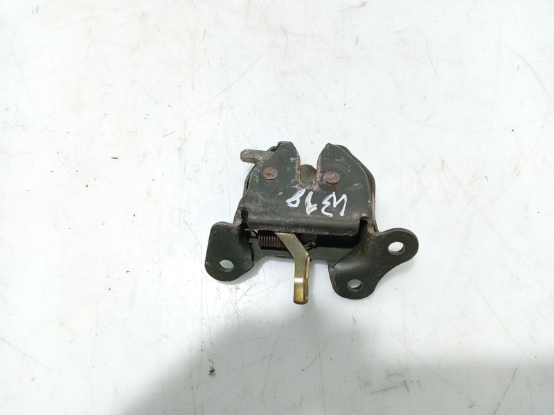 Recambio de cerradura maletero / porton para suzuki swift sf berlina (ea) gti referencia OEM IAM 8251062B01  