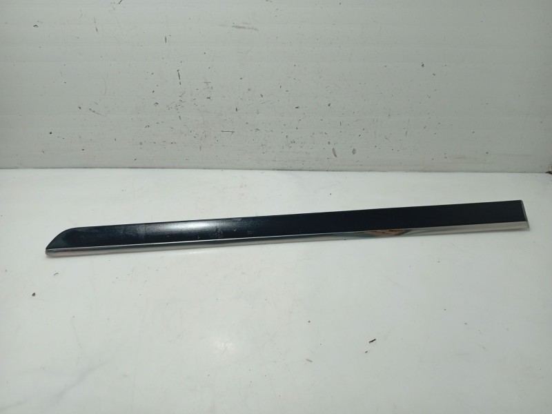 Recambio de moldura para peugeot 407 sw (6e_, 6d_) 2.0 hdi 135 referencia OEM IAM   