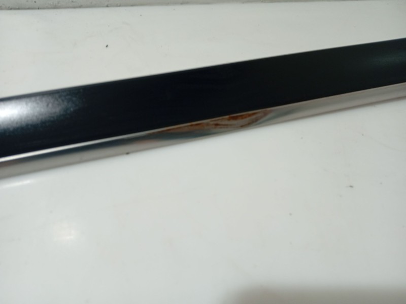 Recambio de moldura para peugeot 407 sw (6e_, 6d_) 2.0 hdi 135 referencia OEM IAM   