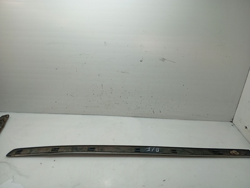 Recambio de moldura para peugeot 407 sw (6e_, 6d_) 2.0 hdi 135 referencia OEM IAM   