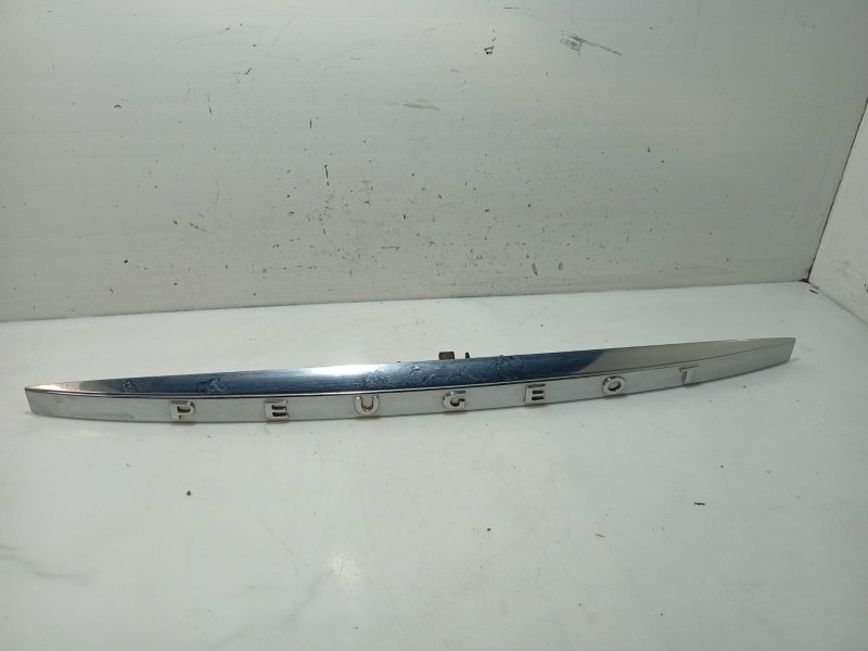 Recambio de moldura para peugeot 407 sw (6e_, 6d_) 2.0 hdi 135 referencia OEM IAM   