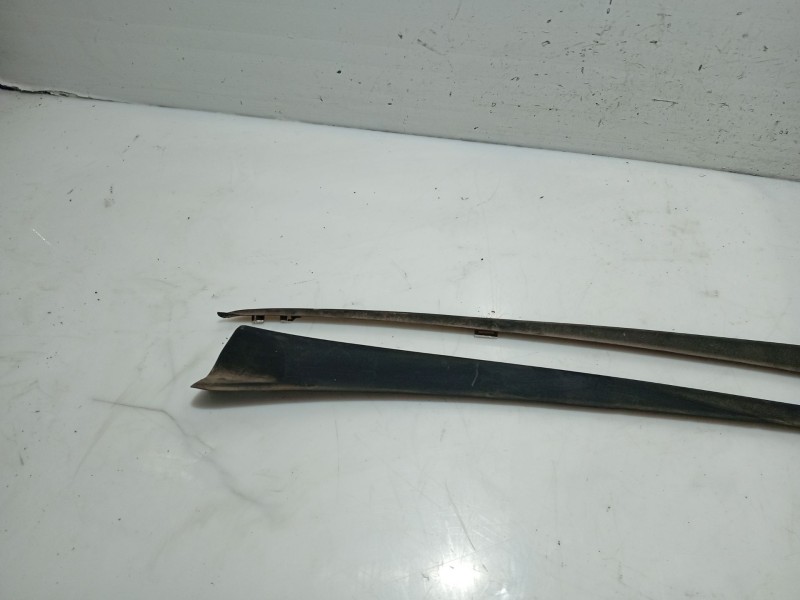 Recambio de moldura para peugeot 407 sw (6e_, 6d_) 2.0 hdi 135 referencia OEM IAM   