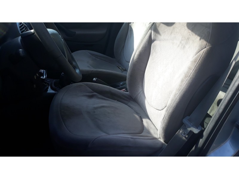 citroen c5 berlina 2.0 hdi cat (rhz / dw10ated)   |   0.01 - ... | 2001 | 107 cv / 79 kw del año 2001