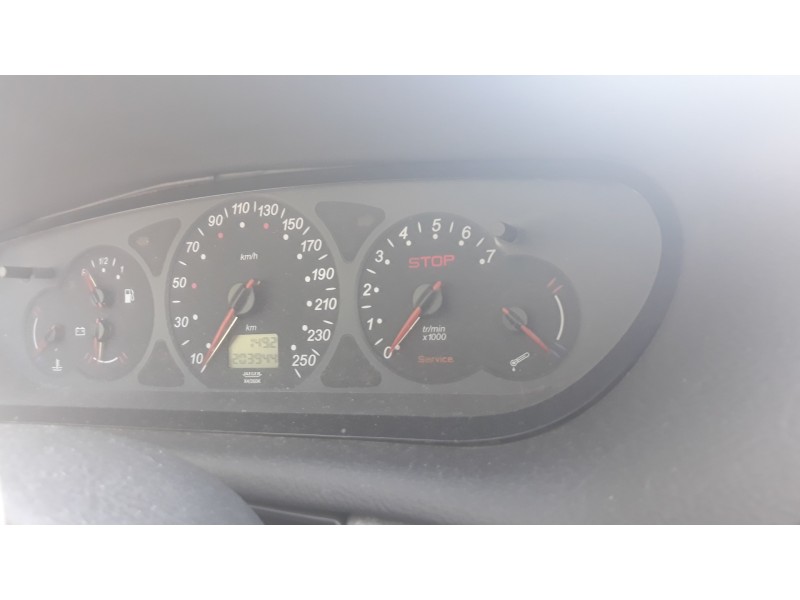 citroen c5 berlina 2.0 hdi cat (rhz / dw10ated)   |   0.01 - ... | 2001 | 107 cv / 79 kw del año 2001