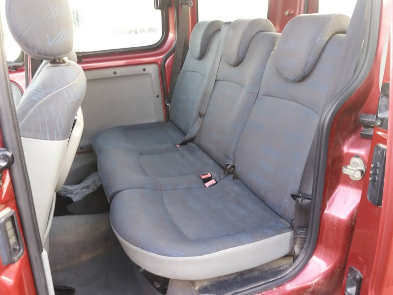 renault kangoo (f/kc0) 1.5 dci diesel   |   0.03 - ... | 2003 | 68 cv / 50 kw del año 2003