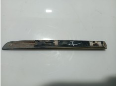 Recambio de moldura para bmw serie 3 berlina (e46) 2.0 16v diesel cat referencia OEM IAM 8208665   2