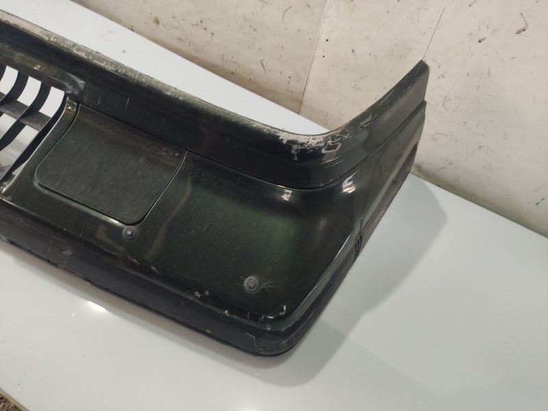 Recambio de paragolpes delantero para volvo serie 940 berlina/familiar 2.3 cat referencia OEM IAM 6846080  