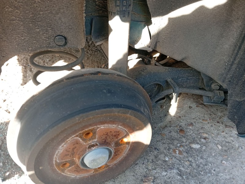 Recambio de eje trasero para peugeot 207/207+ (wa_, wc_) 1.4 16v referencia OEM IAM   