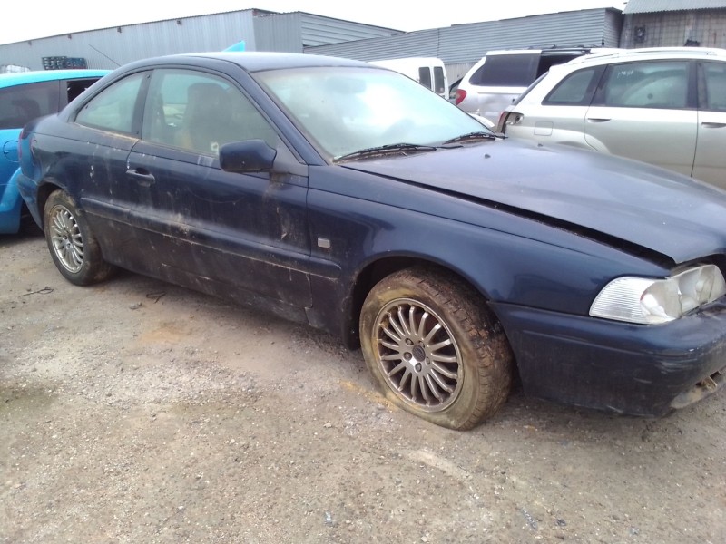 volvo c70 i coupé (872) del año 2002