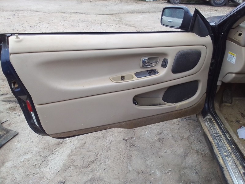 volvo c70 i coupé (872) del año 2002