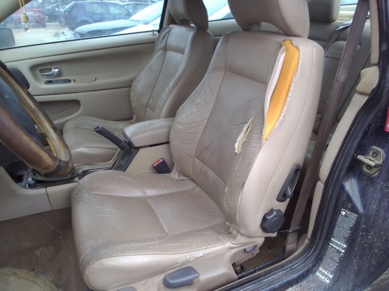 volvo c70 i coupé (872) del año 2002