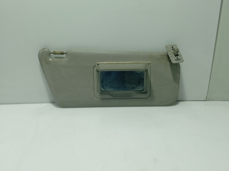 Recambio de parasol derecho para mercedes-benz clase a (w168) 1.4 cat referencia OEM IAM A1688100410  