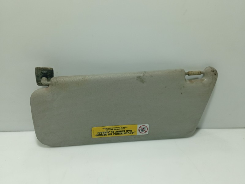 Recambio de parasol derecho para mercedes-benz clase a (w168) 1.4 cat referencia OEM IAM A1688100410  