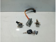 Recambio de conmutador de arranque para renault megane i coach (da0/1_) 1.4 16v (da0d, da1h, da0w, da10) referencia OEM IAM 7701