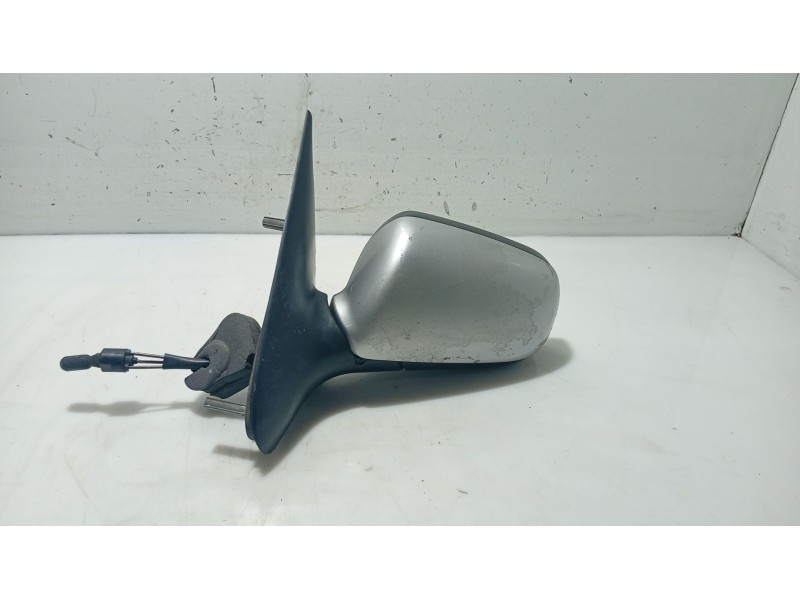 Recambio de retrovisor izquierdo para citroën xsara (n1) 1.9 td referencia OEM IAM 96453647  