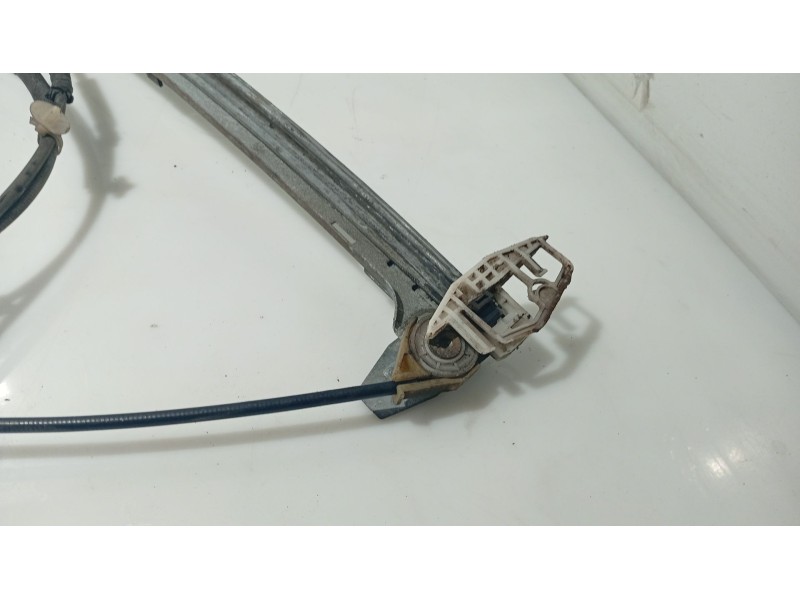 Recambio de elevalunas delantero derecho para citroën xsara (n1) 1.9 td referencia OEM IAM 9222H2  