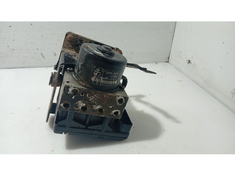 Recambio de abs para hyundai xg 3.0 xg referencia OEM IAM 9566039600  