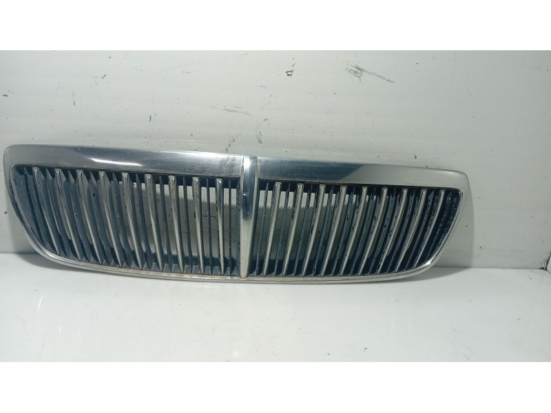 Recambio de moldura para hyundai xg 3.0 xg referencia OEM IAM   