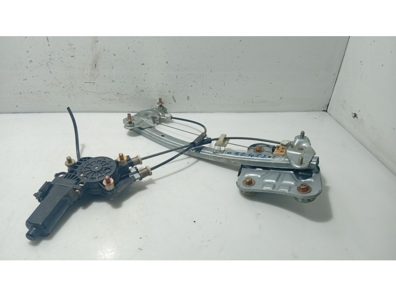 Recambio de elevalunas trasero izquierdo para hyundai xg 3.0 xg referencia OEM IAM 8340339000  