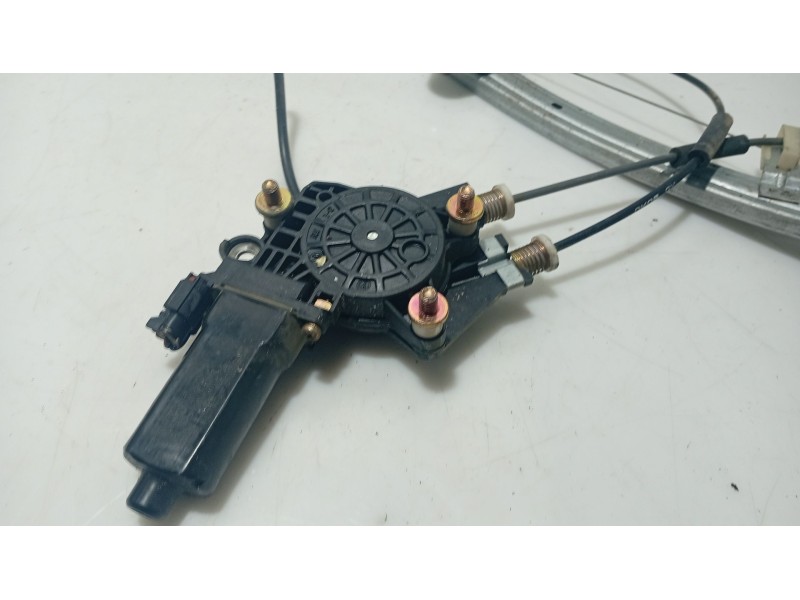 Recambio de elevalunas trasero izquierdo para hyundai xg 3.0 xg referencia OEM IAM 8340339000  