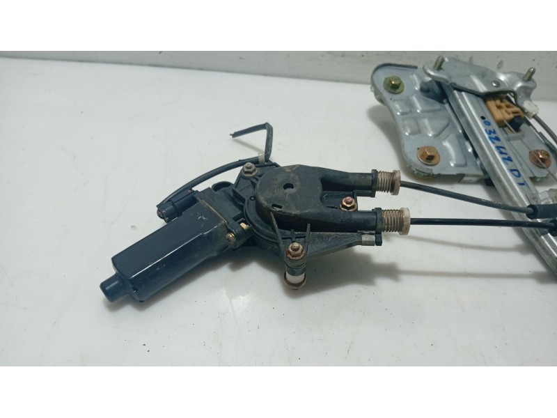 Recambio de elevalunas trasero derecho para hyundai xg 3.0 xg referencia OEM IAM F00S1A2133  