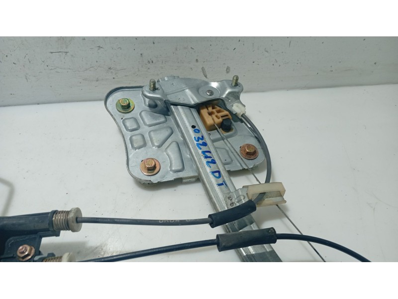 Recambio de elevalunas trasero derecho para hyundai xg 3.0 xg referencia OEM IAM F00S1A2133  