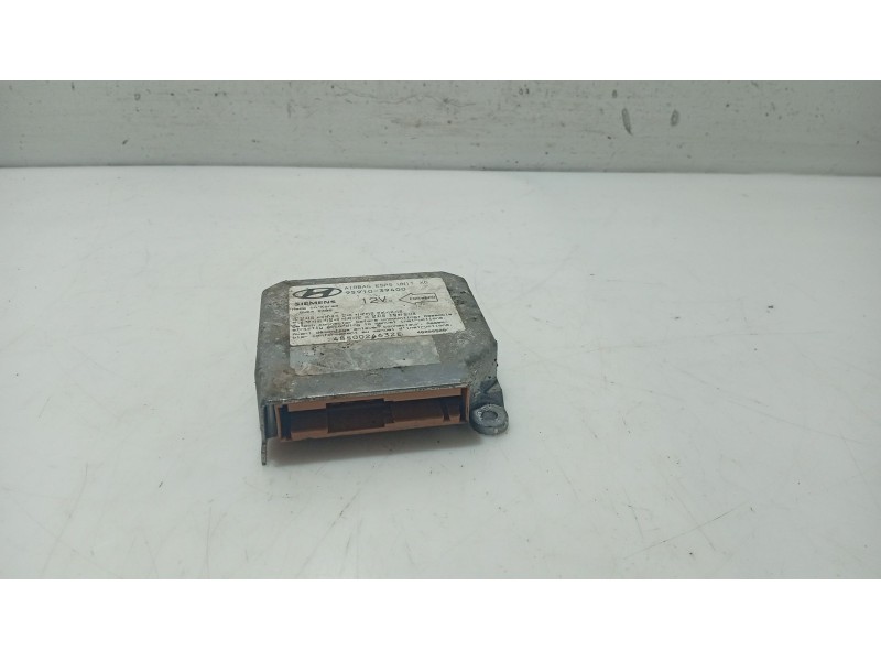 Recambio de centralita airbag para hyundai xg 3.0 xg referencia OEM IAM 9591039400  