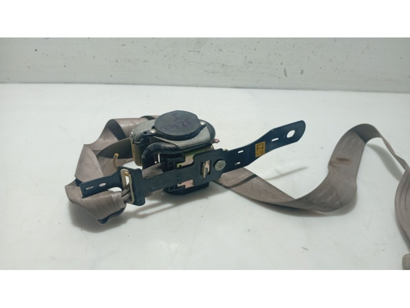 Recambio de cinturon seguridad delantero izquierdo para hyundai xg 3.0 xg referencia OEM IAM 8881039300LK  