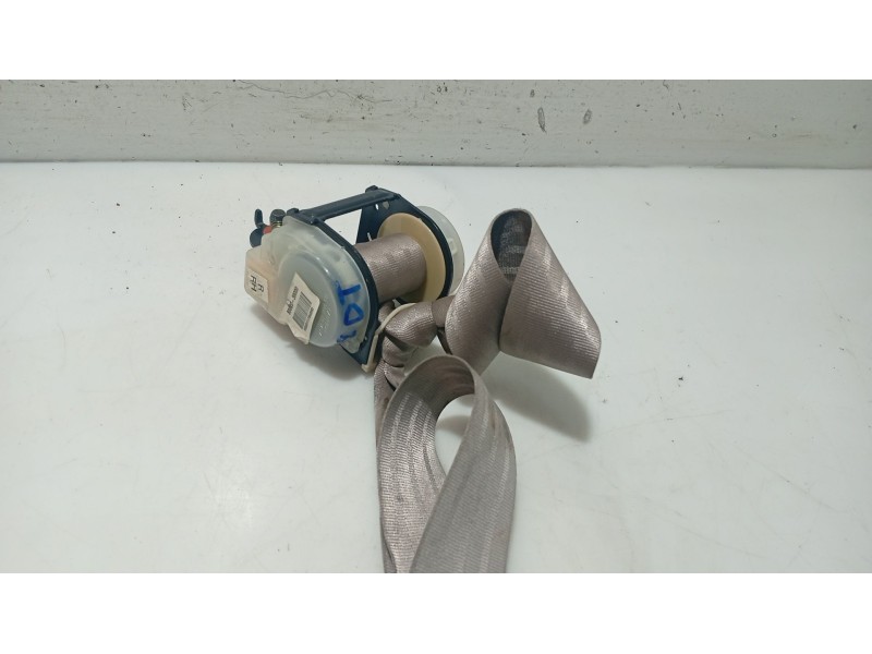 Recambio de cinturon seguridad trasero derecho para hyundai xg 3.0 xg referencia OEM IAM 8981039600  