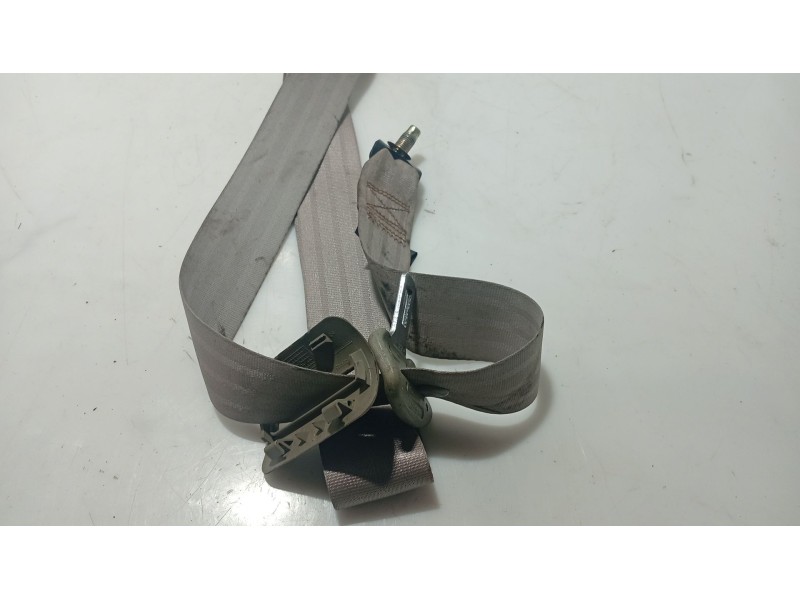 Recambio de cinturon seguridad trasero derecho para hyundai xg 3.0 xg referencia OEM IAM 8981039600  