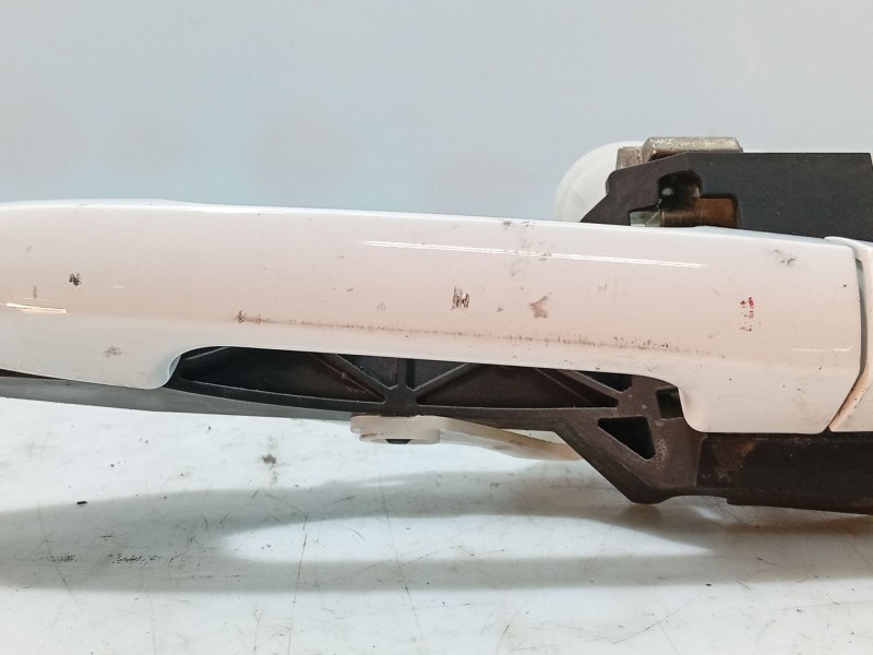 Recambio de maneta exterior delantera izquierda para kia cee´d hatchback (ed) 1.4 cvvt referencia OEM IAM   