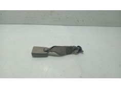 Recambio de anclaje cinturon trasero izquierdo para hyundai xg 3.0 xg referencia OEM IAM 8983039600ZQ  