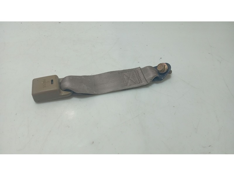 Recambio de anclaje cinturon trasero derecho para hyundai xg 3.0 xg referencia OEM IAM 4306283  