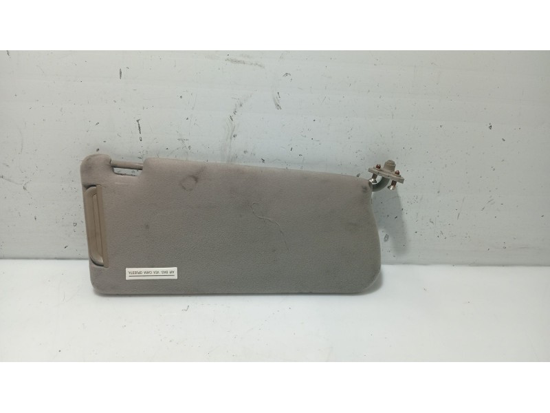 Recambio de parasol izquierdo para hyundai xg 3.0 xg referencia OEM IAM 8520139630ZQ  