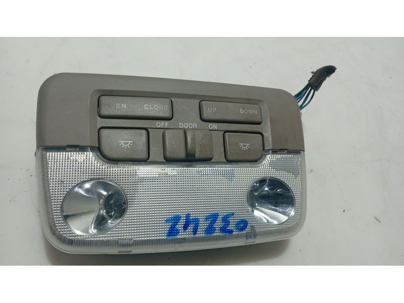 Recambio de luz interior para hyundai xg 3.0 xg referencia OEM IAM 92830390  