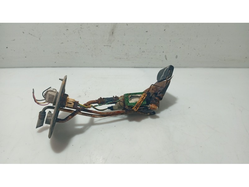 Recambio de aforador para hyundai xg 3.0 xg referencia OEM IAM 3111039010  