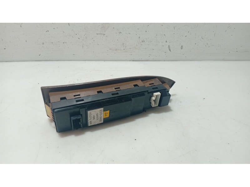 Recambio de mando elevalunas delantero derecho para hyundai xg 3.0 xg referencia OEM IAM 9357639600  