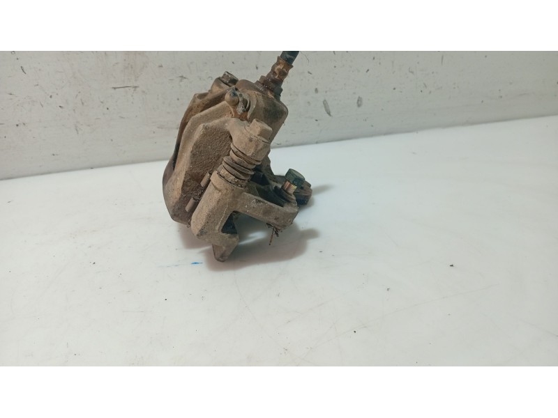 Recambio de pinza freno trasera izquierda para hyundai xg 3.0 xg referencia OEM IAM HMCM8  