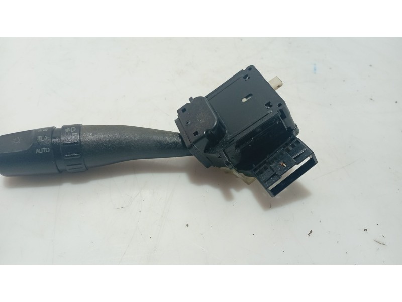 Recambio de mando luces para hyundai xg 3.0 xg referencia OEM IAM 9340039501  