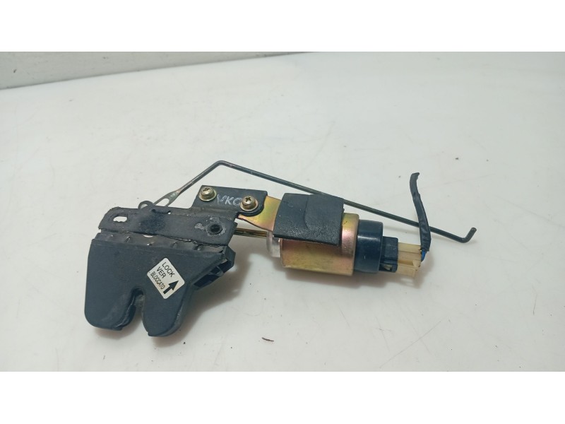 Recambio de cerradura maletero / porton para hyundai xg 3.0 xg referencia OEM IAM 1570B000  