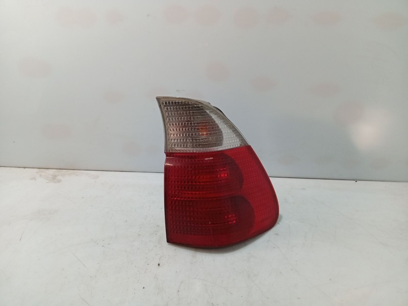 Recambio de piloto trasero derecho para bmw x5 (e53) 3.0 d referencia OEM IAM 63217164476  