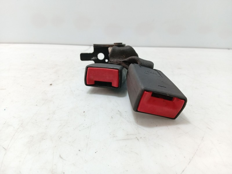 Recambio de anclaje cinturon trasero derecho para bmw x5 (e53) 3.0 d referencia OEM IAM   