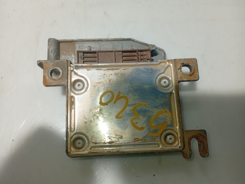 Recambio de centralita airbag para opel corsa c referencia OEM IAM 24439954  