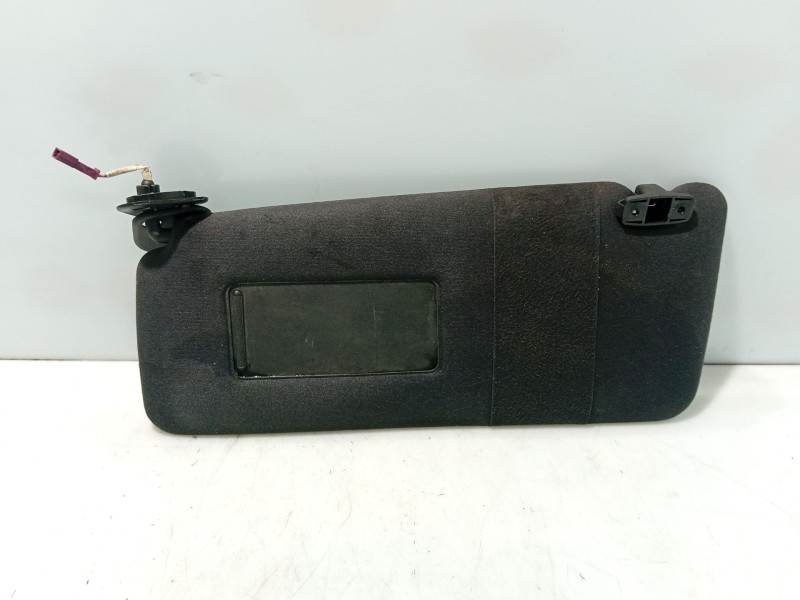 Recambio de parasol izquierdo para bmw x5 (e53) 3.0 d referencia OEM IAM 51168258009  