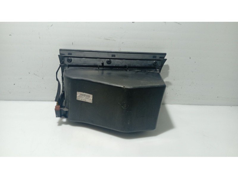 Recambio de guantera para citroën xsara (n1) 1.9 td referencia OEM IAM 8214NP  