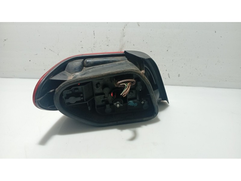 Recambio de piloto trasero derecho para citroën xsara (n1) 1.9 td referencia OEM IAM 1610729180  