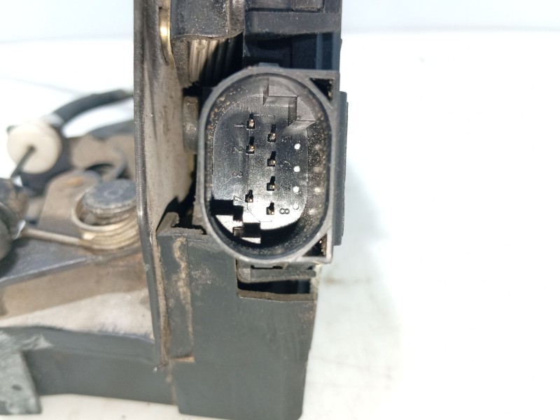 Recambio de cerradura puerta trasera derecha para bmw x5 (e53) 3.0 d referencia OEM IAM 51228402602  