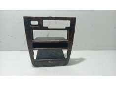 Recambio de moldura para hyundai xg 3.0 xg referencia OEM IAM   