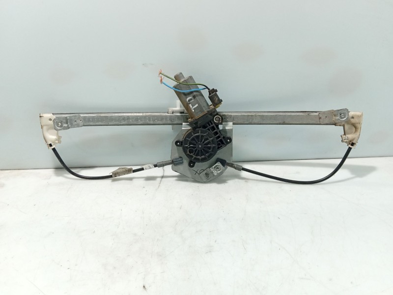 Recambio de elevalunas trasero derecho para bmw x5 (e53) 3.0 d referencia OEM IAM 51357125060  