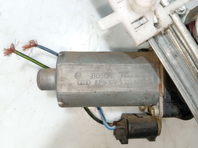 Recambio de elevalunas trasero derecho para bmw x5 (e53) 3.0 d referencia OEM IAM 51357125060  